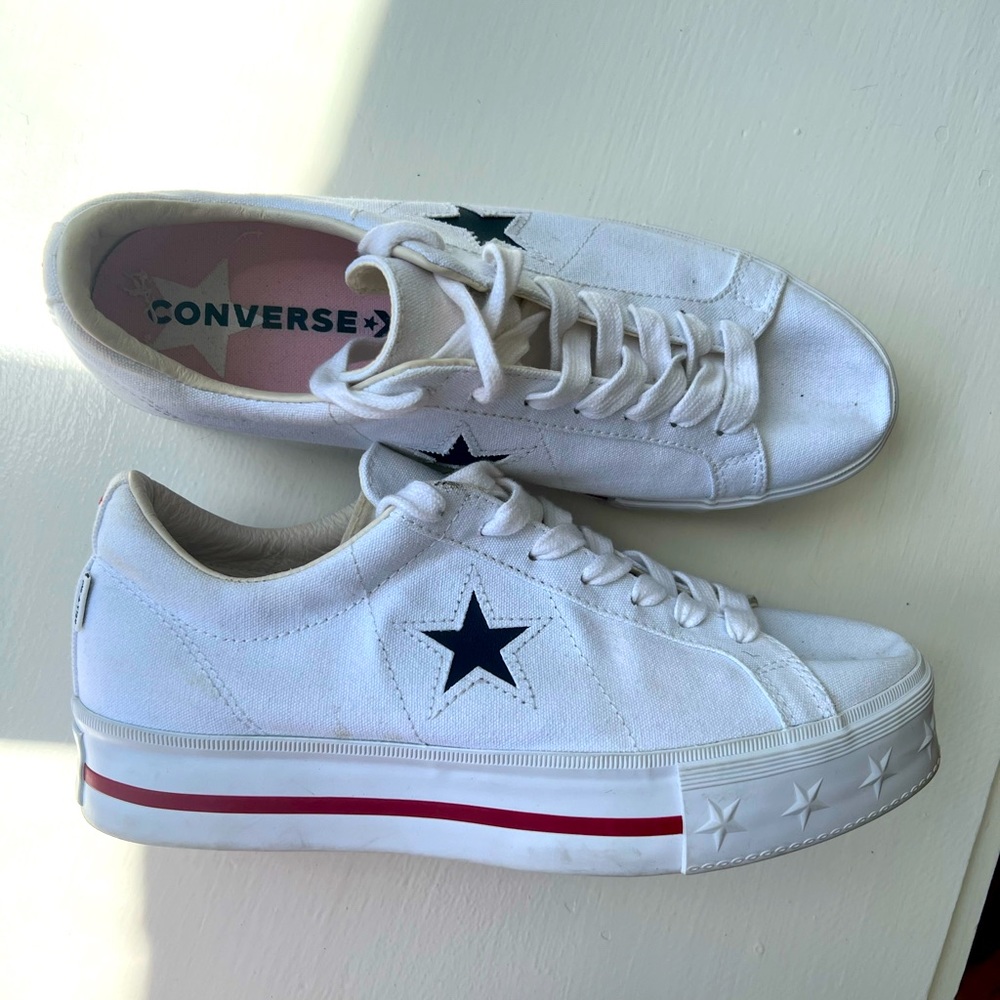 Converse All Star Size 9.5 Womens